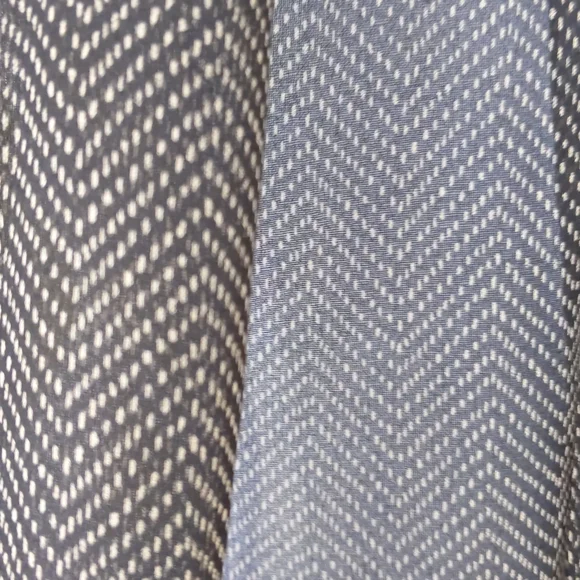 Laura Ashley scarf - Picture 4 of 4